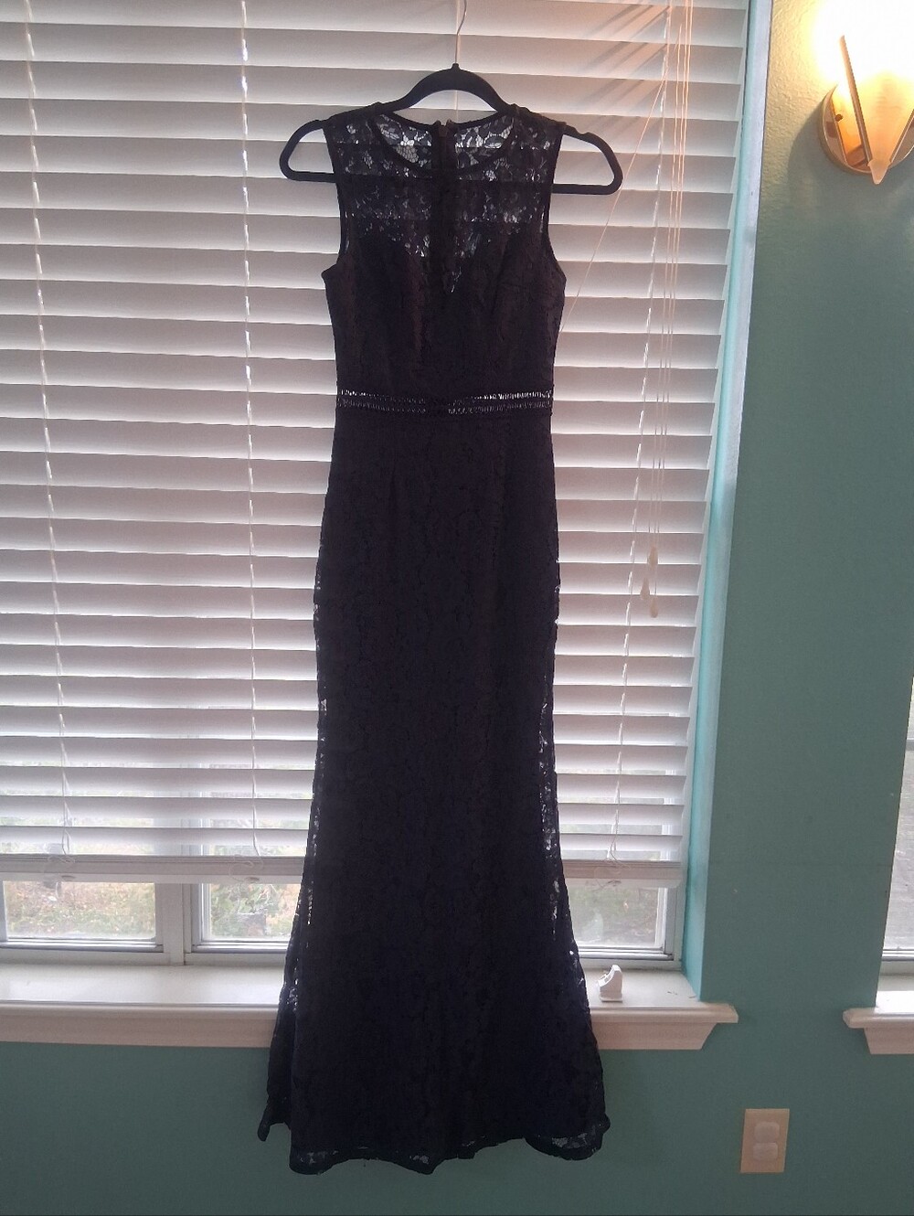 Elegant Navy Lace Maxi Dress - Sleeveless Evening Gown